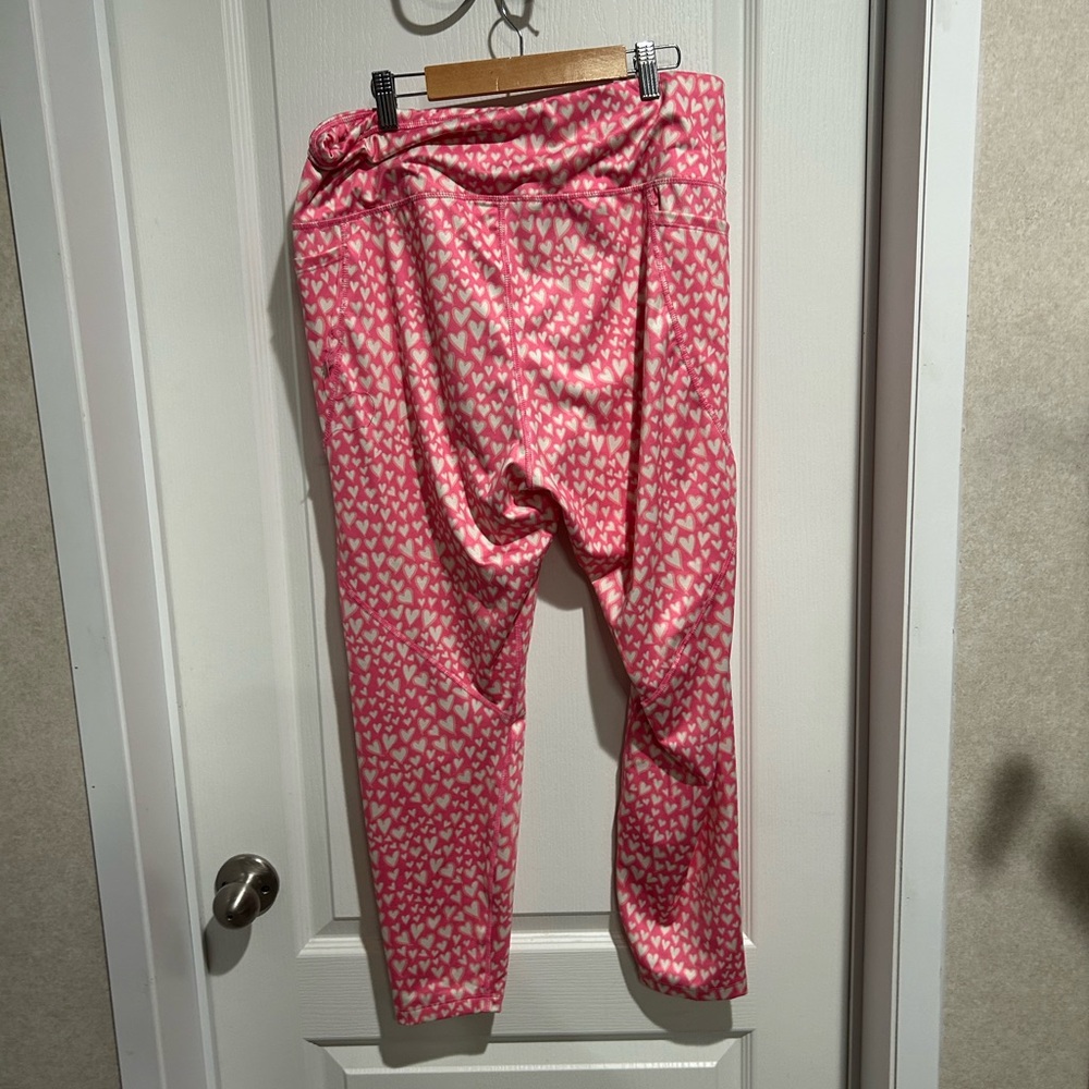 Crown & Ivy heart leggings XL - Picture 2 of 4